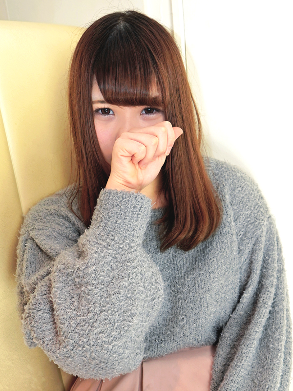 激安ヌキ道楽・枚方店 みおり 25歳 T:164cm B:86(E) W:56 H:88