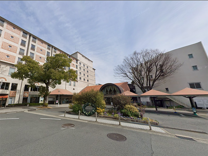 千里阪急ホテル／大阪府豊中市新千里東町２丁目１番